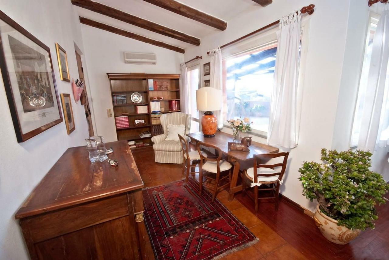 Attico In Centro Con Vista Della Torre - Cozy Penthouse Facing To The Tower Lejlighed Oristano Eksteriør billede