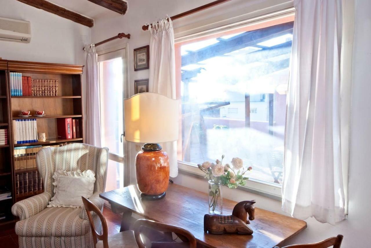Attico In Centro Con Vista Della Torre - Cozy Penthouse Facing To The Tower Lejlighed Oristano Eksteriør billede